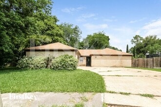 Building Photo - 7006 Falling Waters Dr