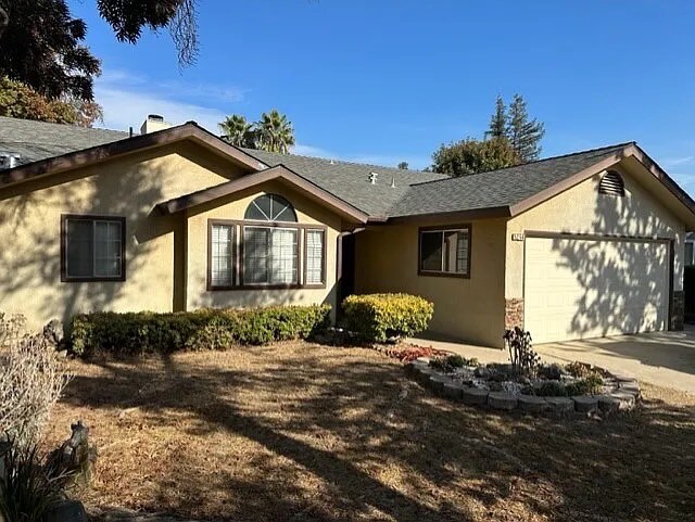 Foto principal - 5234 W Wathen Ave
