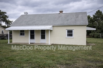 Building Photo - 303 Powell St