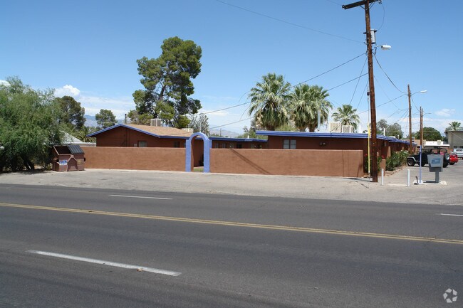 Foto del edificio - Casitas @ Thirteen Forty