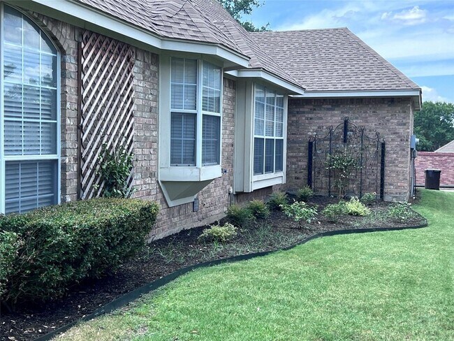 Building Photo - 4309 Wingren Drive