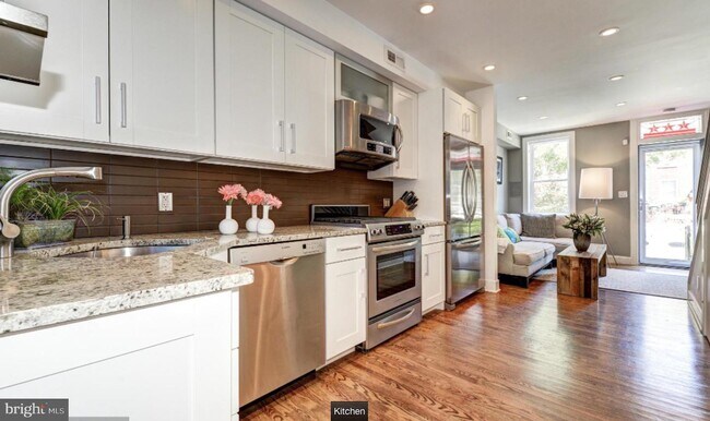Foto del edificio - 924 W St NW