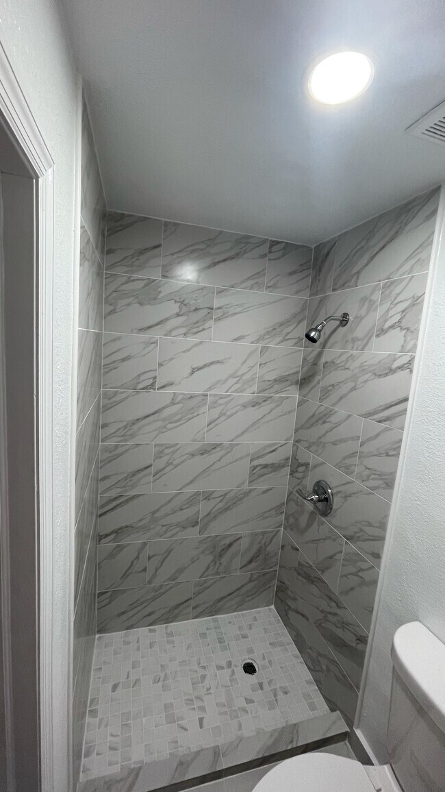 Foto del edificio - 3035 SW 26th St