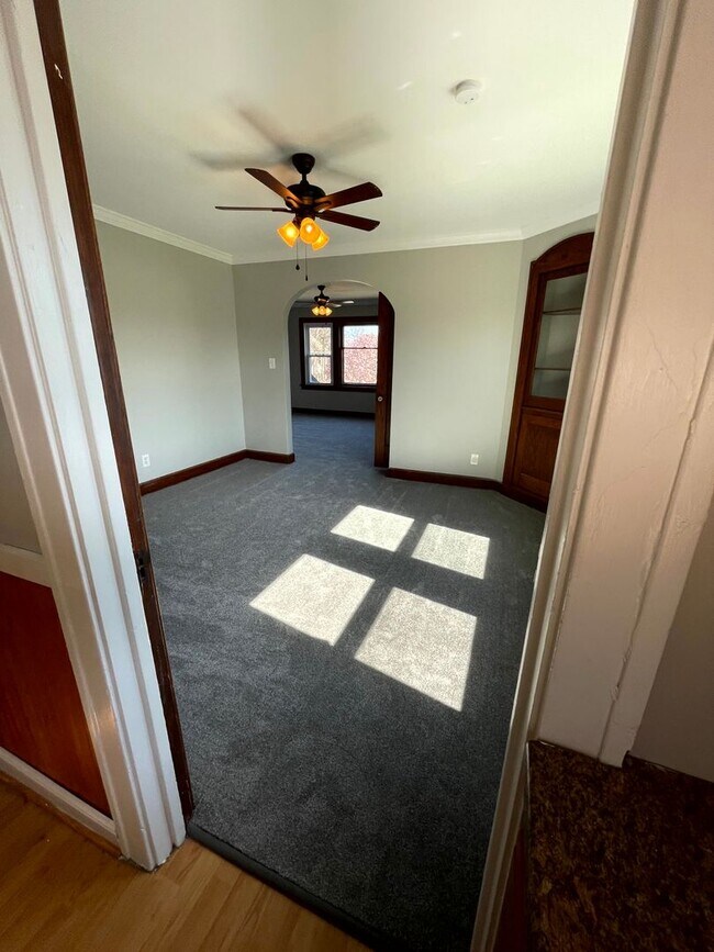 Foto del edificio - 6711 Dartworth Dr