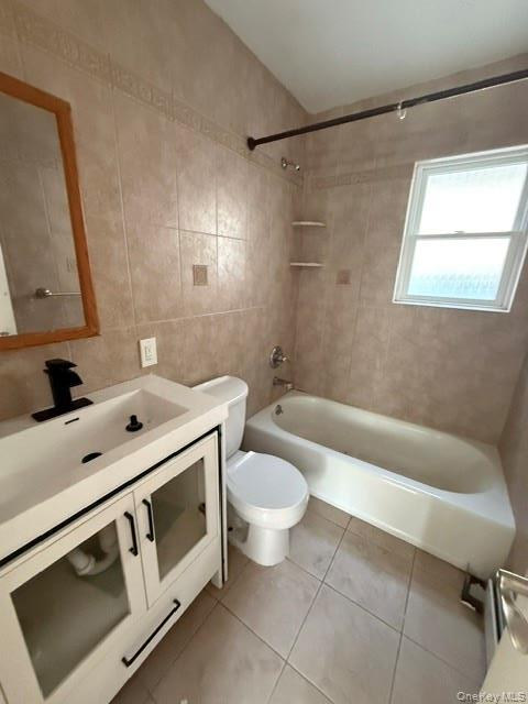 Foto del edificio - 61-40 173rd St