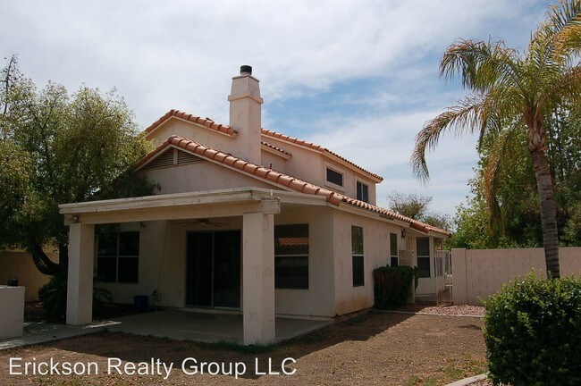 Building Photo - 1681 S Villas Ln