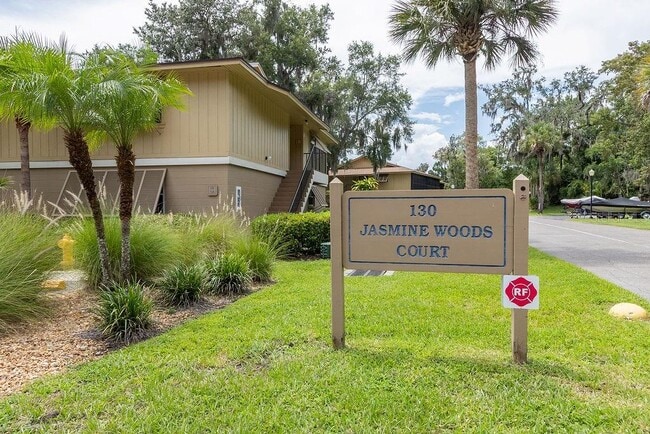 Building Photo - 130 Jasmine Woods Ct