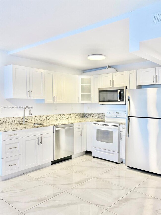 Foto del edificio - 401 Ocean Dr