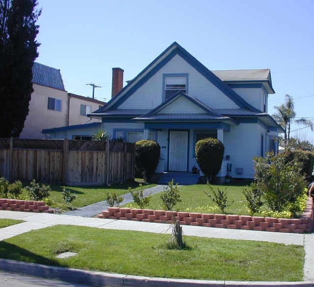 Building Photo - 4594 Hawley Blvd