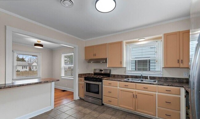Foto del edificio - 2222 Madison St