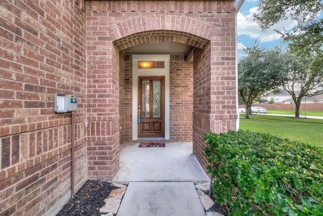 Foto del edificio - 5339 Brookway Dr
