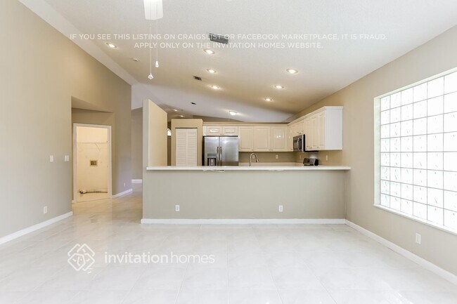 Building Photo - 6419 Breckenridge Cir