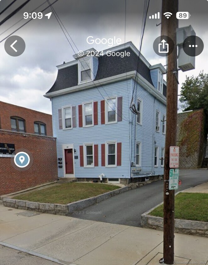 Primary Photo - 547 Bank St