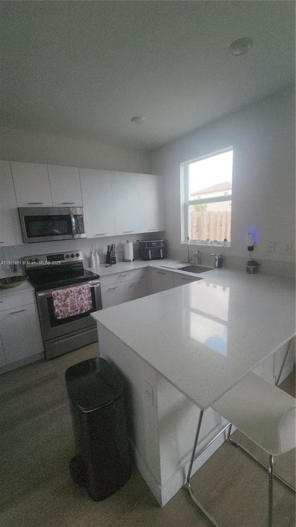 Foto del edificio - 12277 NW 24th Pl