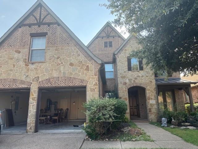 Foto principal - 7315 Comal Dr