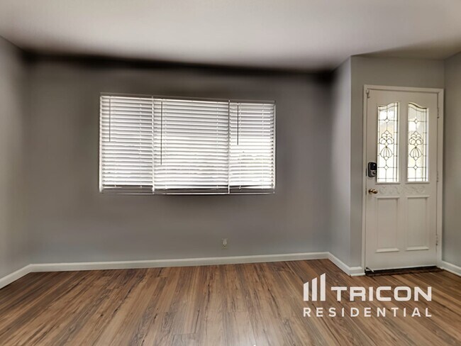 Foto del edificio - 816 Spoonbill Ln