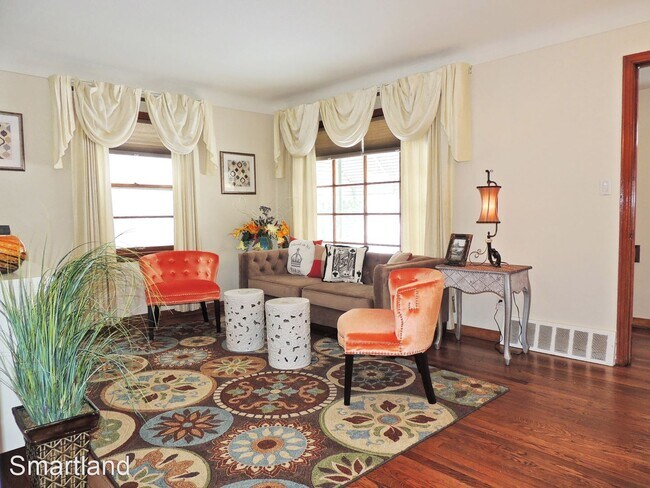 Foto del edificio - 3 br, 2 bath House - 21651 Ivan Avenue