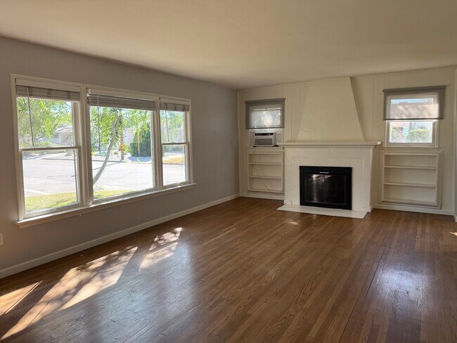 Foto del edificio - 11527 Albers St