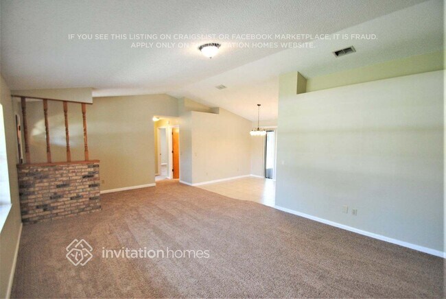 Foto del edificio - 2231 E Annapolis Dr