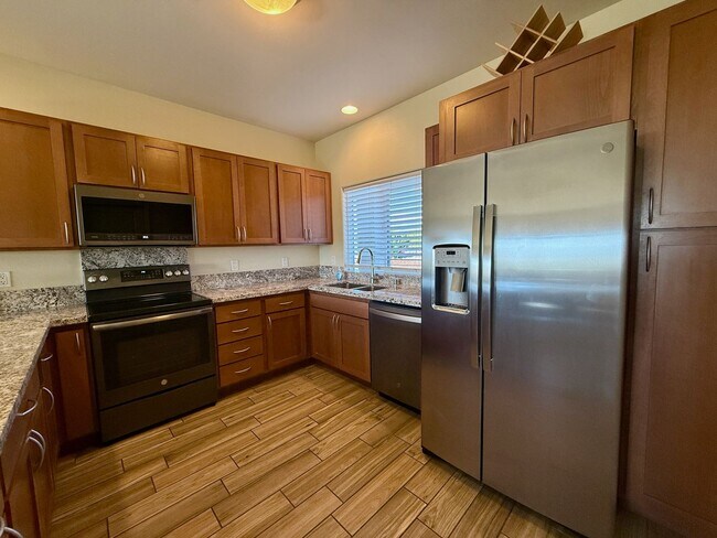 Building Photo - 3 Bedroom Home in Newer Gated Community in Waikoloa Village