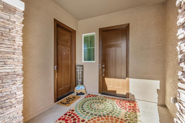 Foto del edificio - 2968 E Lucky Horseshoe Ln