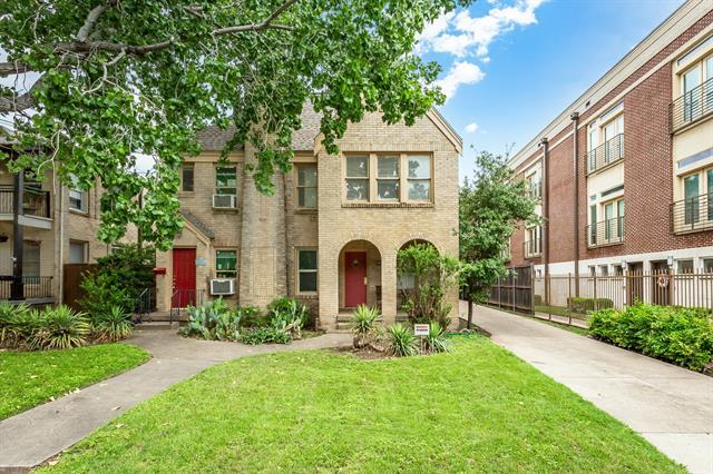 Primary Photo - 5705 Ross Ave