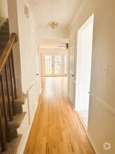 Building Photo - 5265 Settlers Park Dr