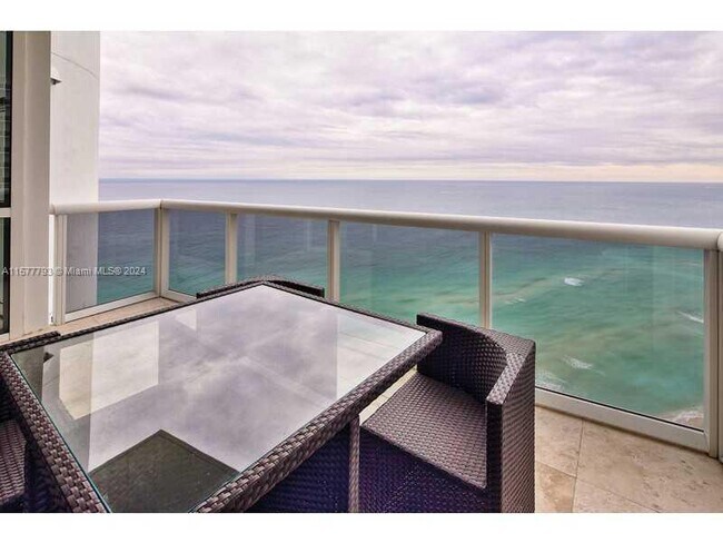 Building Photo - 18101 Collins Ave