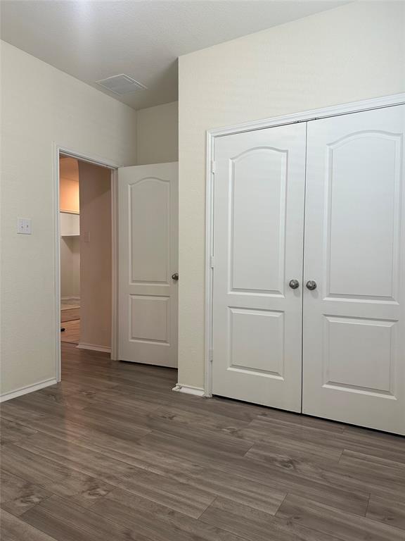 Building Photo - 6240 Mantalcino Dr