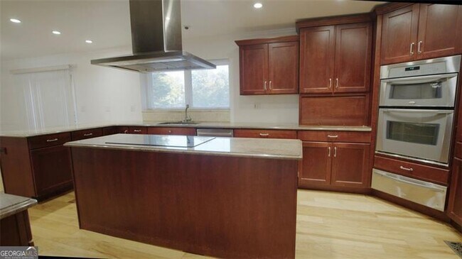 Foto del edificio - 1180 Fairfield Drive