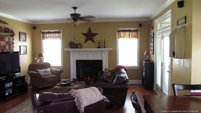 Foto del edificio - 2608 Plum Ridge Rd