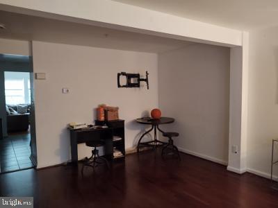 Building Photo - 12827 Town Center Way