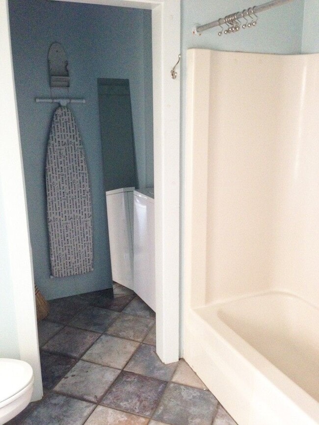 Photo - 134 King St Apartment