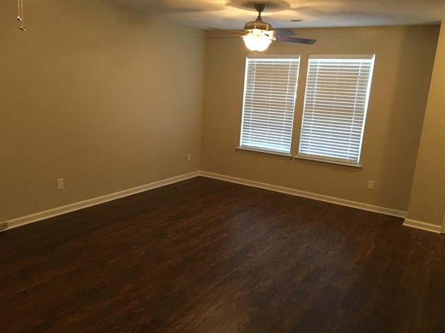 Building Photo - 1 Holly Springs Cir