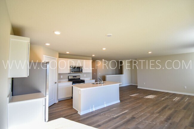 Foto del edificio - New Construction 4 Bedroom 2.5 Bath Home i...