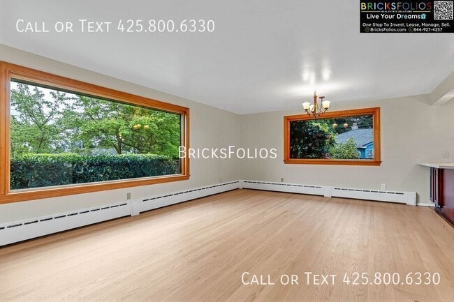 Building Photo - 11539 Corliss Ave N
