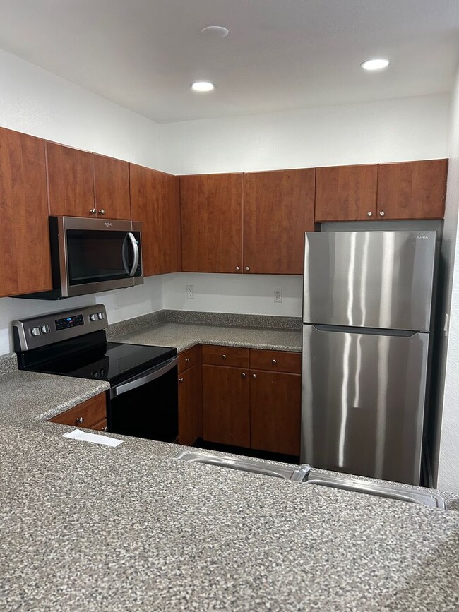 The Grande Downtown - The Grande Downtown Apartment