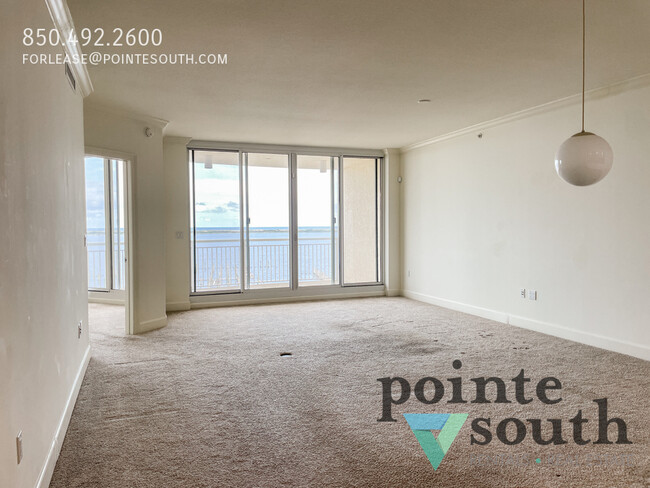 Building Photo - Waterfront 2B/2BA Condo at Galia!