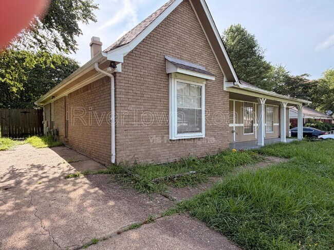 Foto del edificio - 4311 Springwind Rd