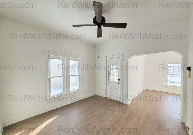 Building Photo - 314 Conger St