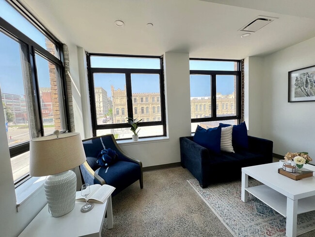 Building Photo - The Historic 10th St Residences
