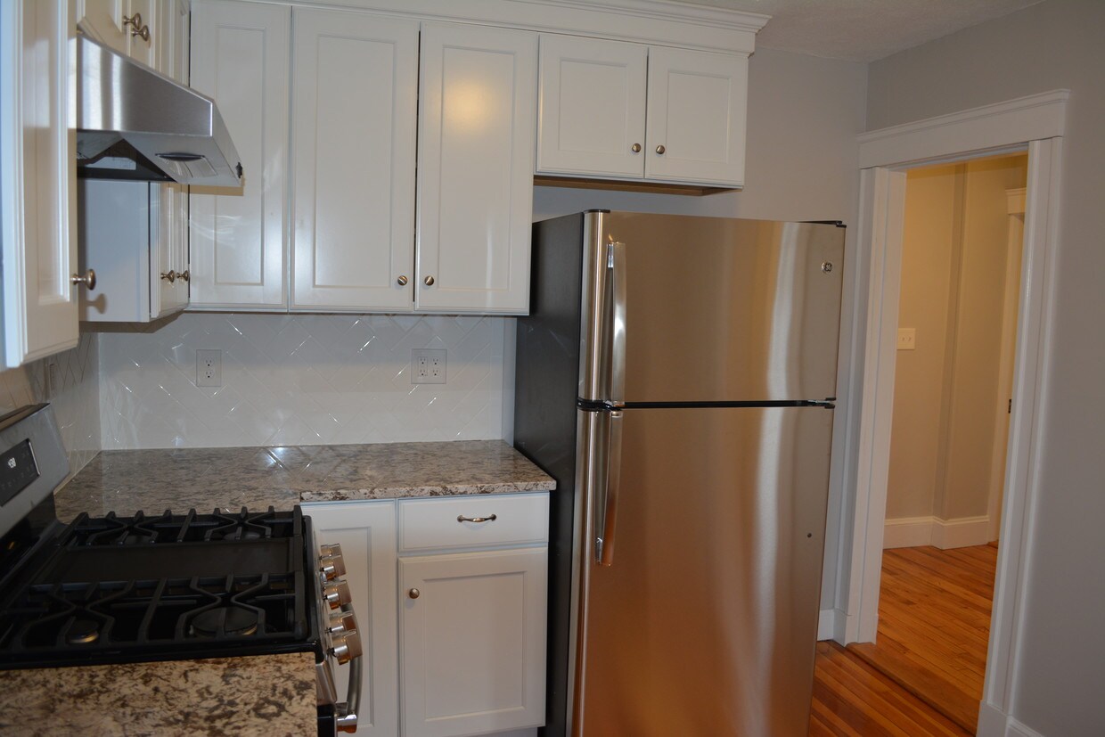 11 Higgins St Unit 2, Arlington, MA 02476 Apartments in Arlington, MA