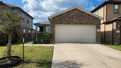 Building Photo - 9818 Mls Fld Dr