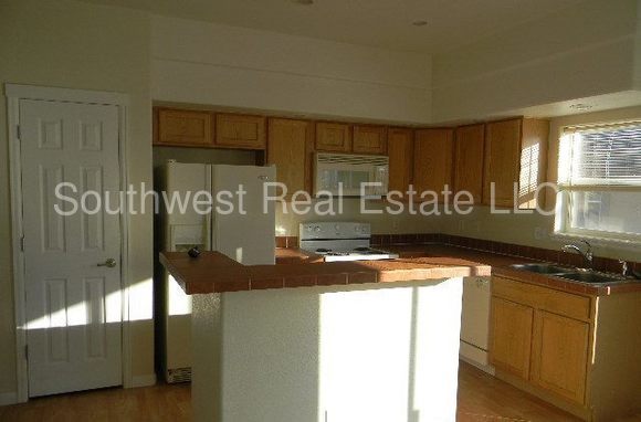 Building Photo - 3905 Goshawk Dr