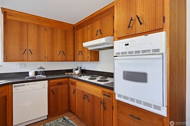 Foto del edificio - 3633 Triplex