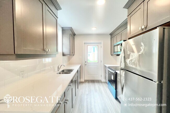 Photo du bâtiment - Bright 1?Bed 1?Bath Apartment in Central K...