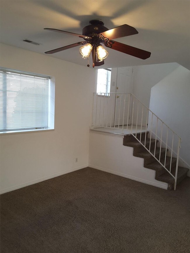 Building Photo - 1698 W 680 N