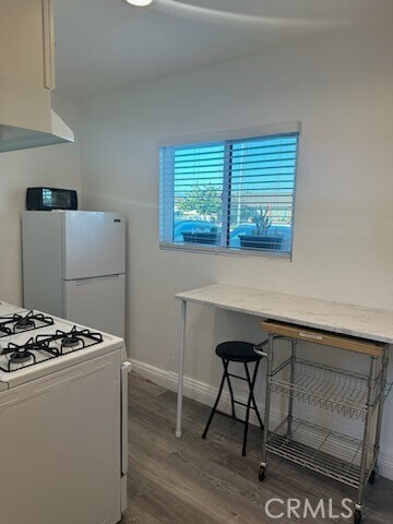 Foto del edificio - 9282 Blanchard Ave