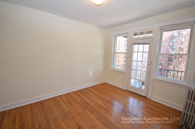 Building Photo - 1634 Commonwealth Ave