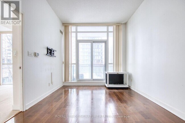 Photo du bâtiment - 4065 Brickstone Mews